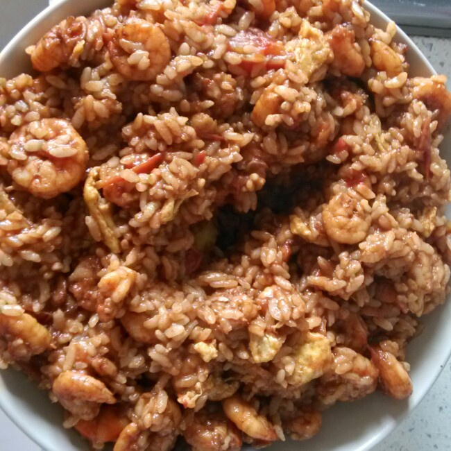 虾仁西红柿蛋炒饭