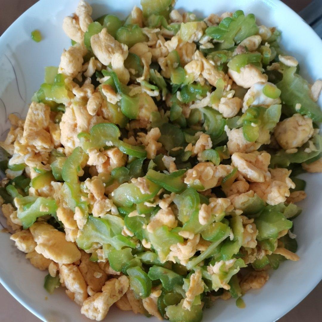 苦瓜炒蛋（清火菜）