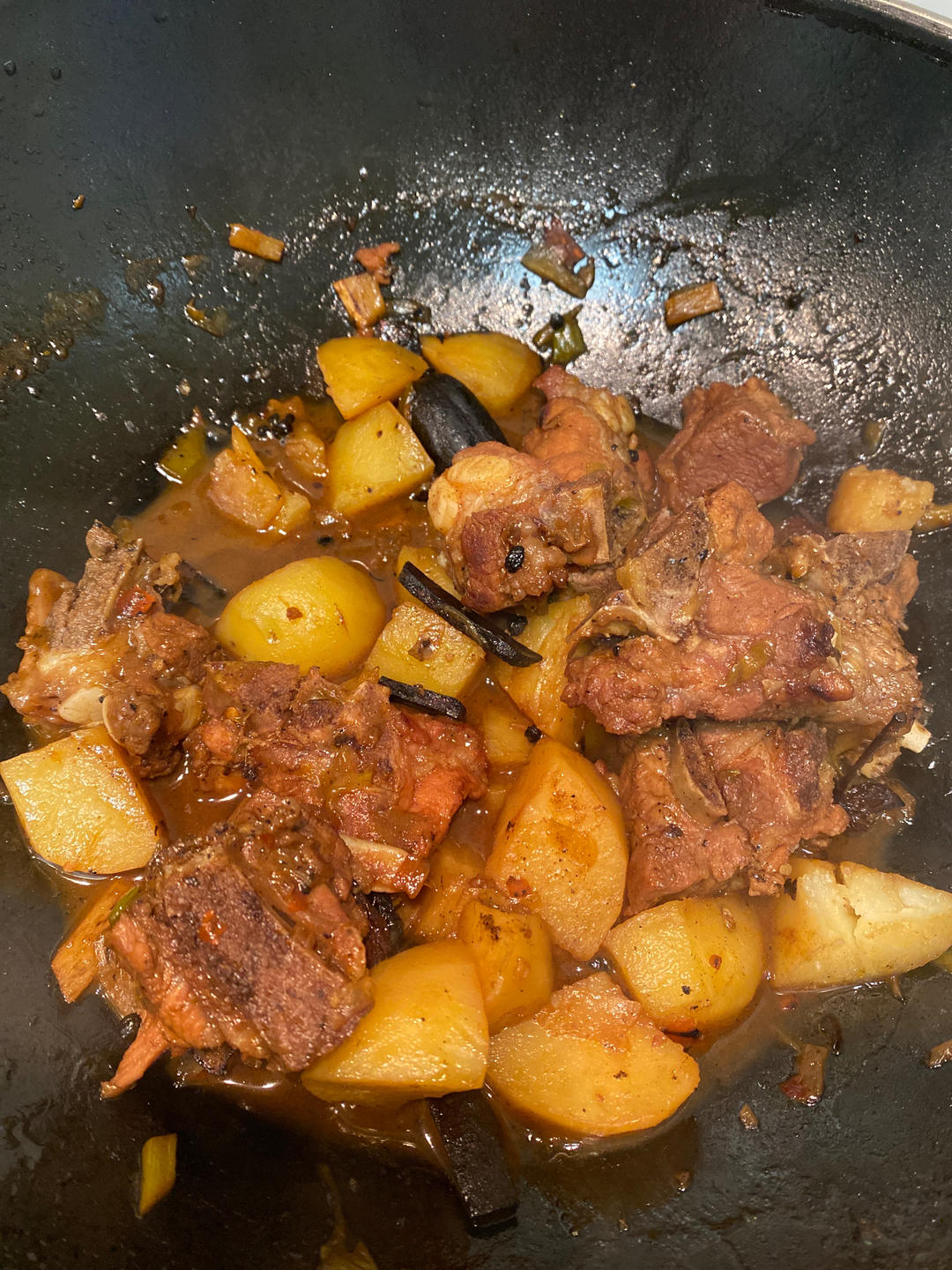 土豆炖排骨