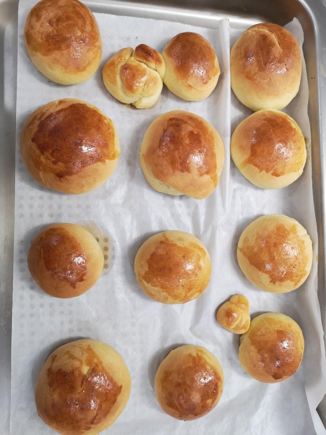 牛奶小餐包（面包机揉面）烤箱版