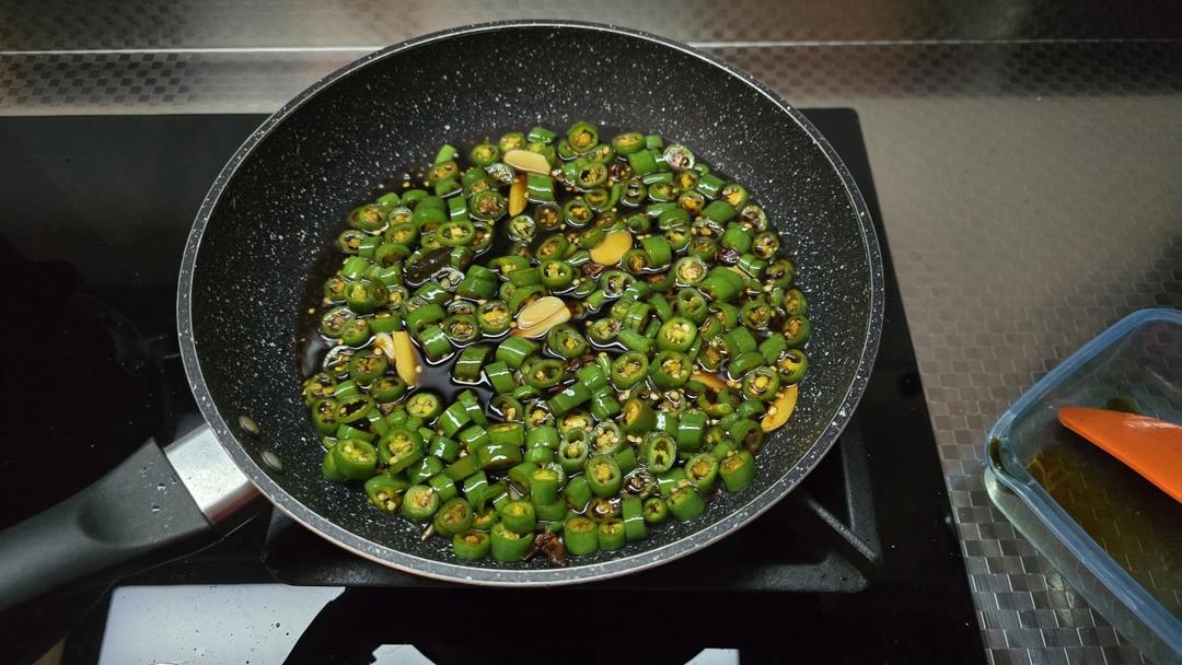 酱油辣椒圈让我们都沦为干饭人