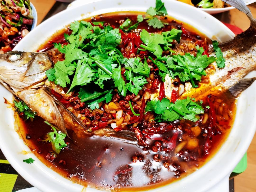蒜爆鱼（好吃）