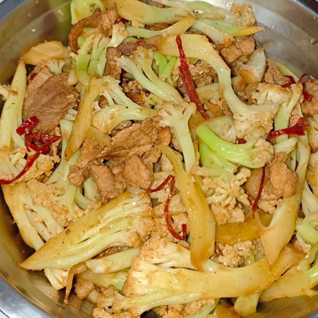 干煸菜花（五花肉）
