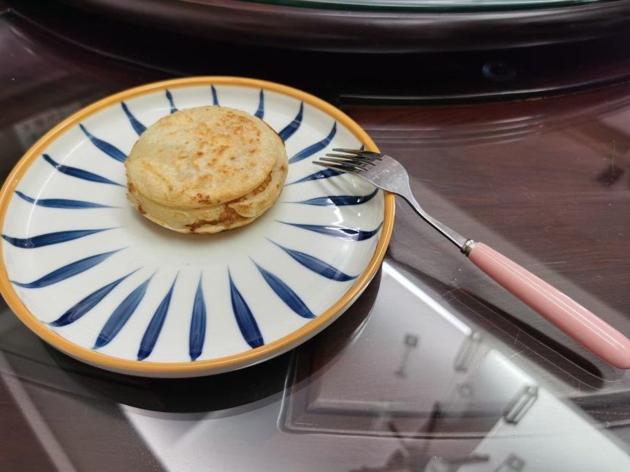早餐霸王~沉甸甸鸡蛋汉堡