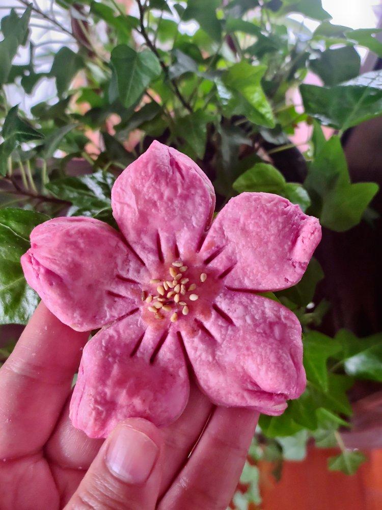 🌸花都开好了--步骤超详尽的桃花酥(无色素!火龙果版)