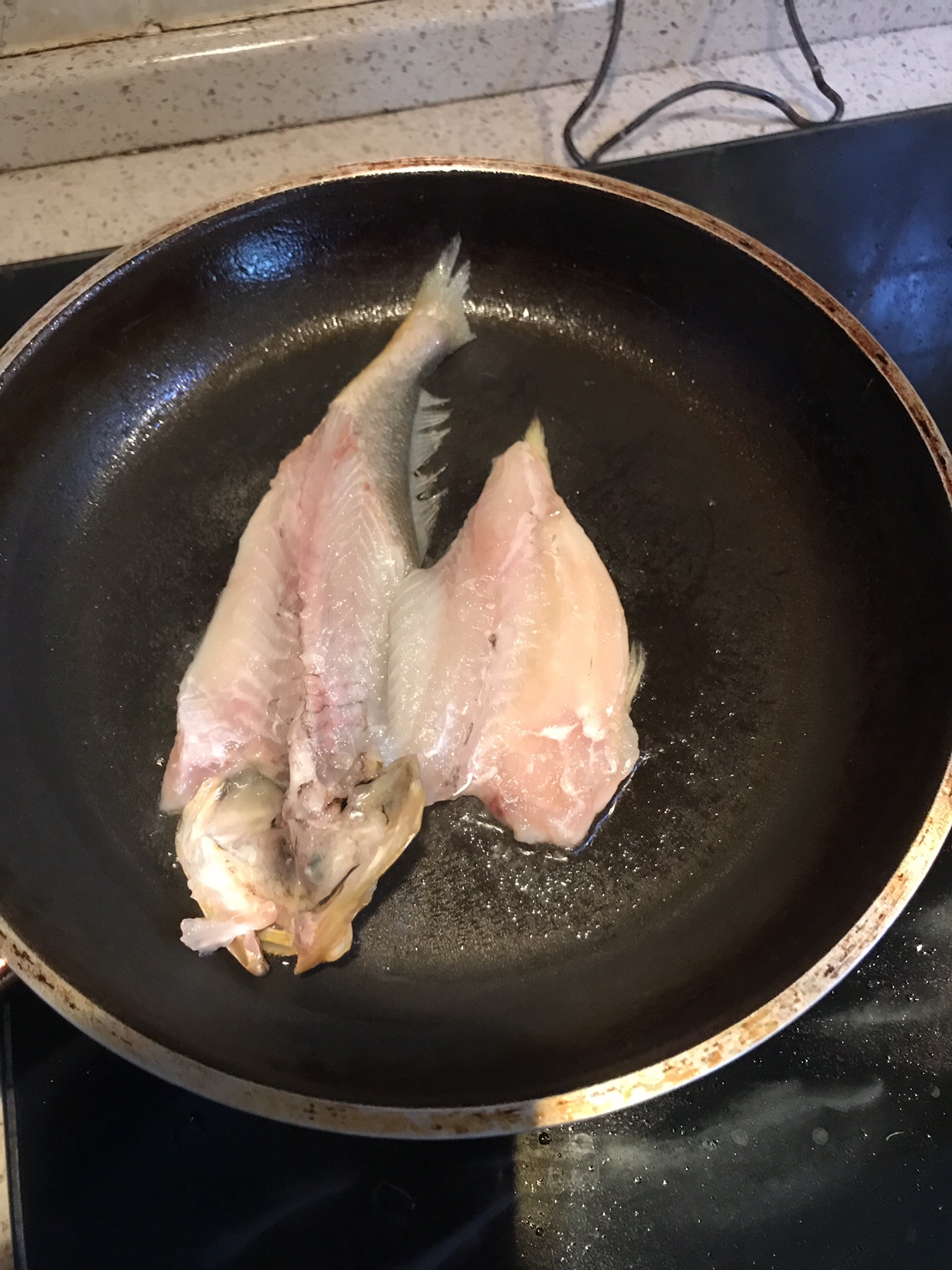 香煎小黄鱼的做法 步骤4