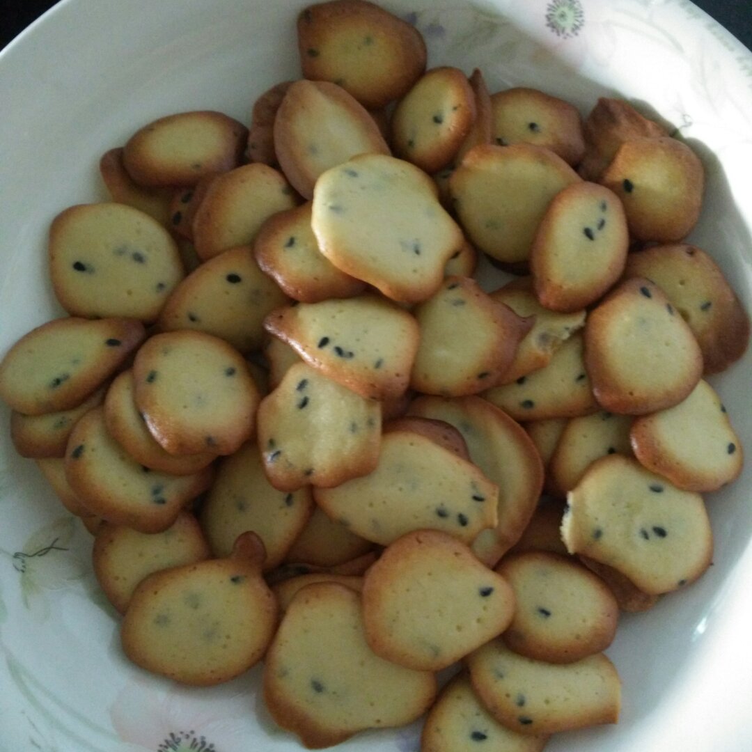 蛋黄小西饼（烤箱做饼干，简单又好吃）