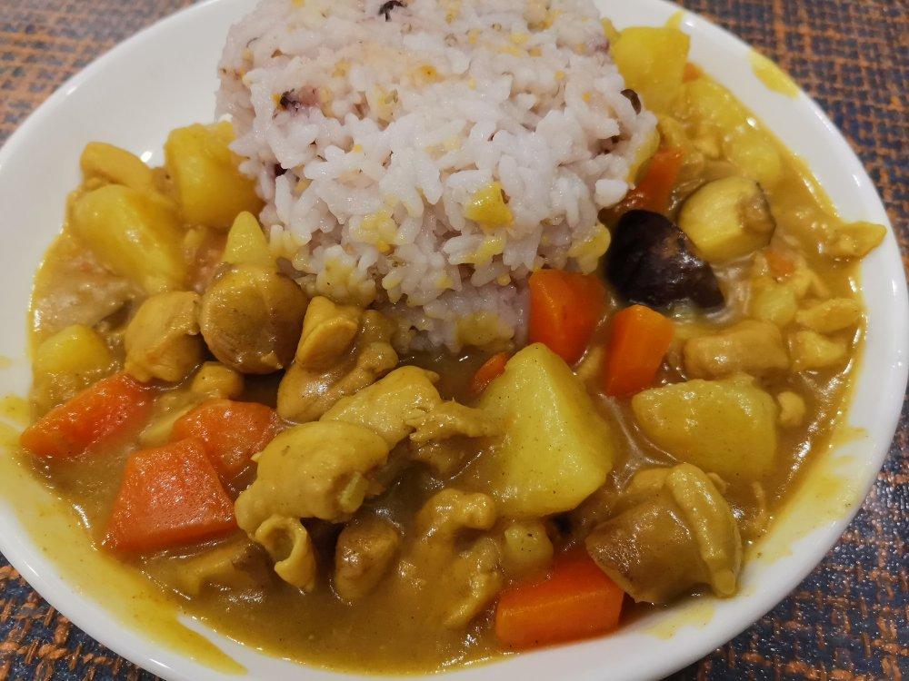 零失败日式咖喱鸡肉饭！！最正宗日本家庭做法！简单又好吃！