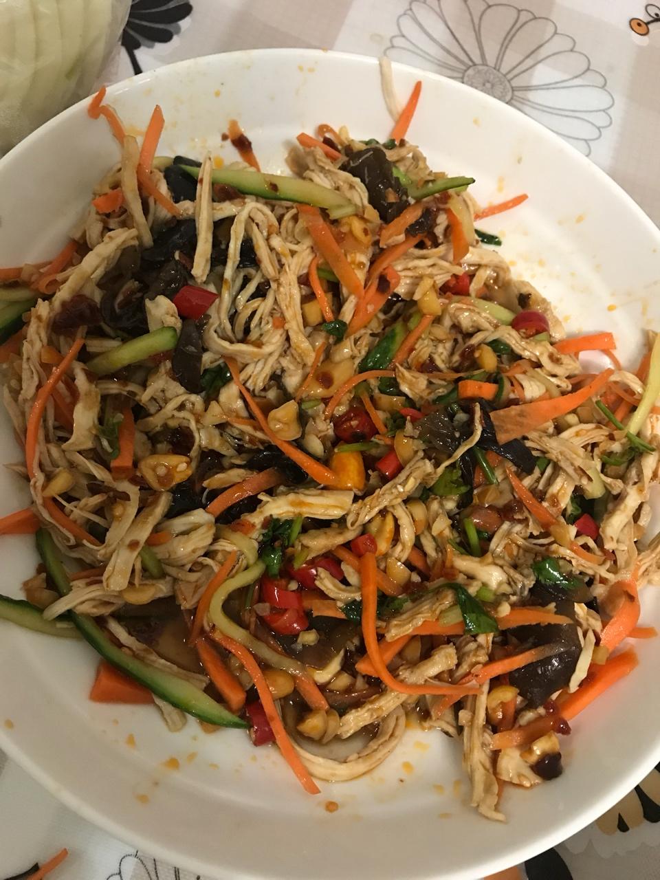 麻辣鸡丝