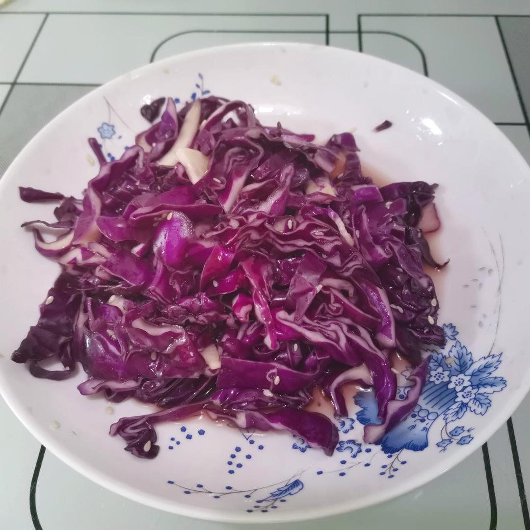 凉拌紫甘蓝