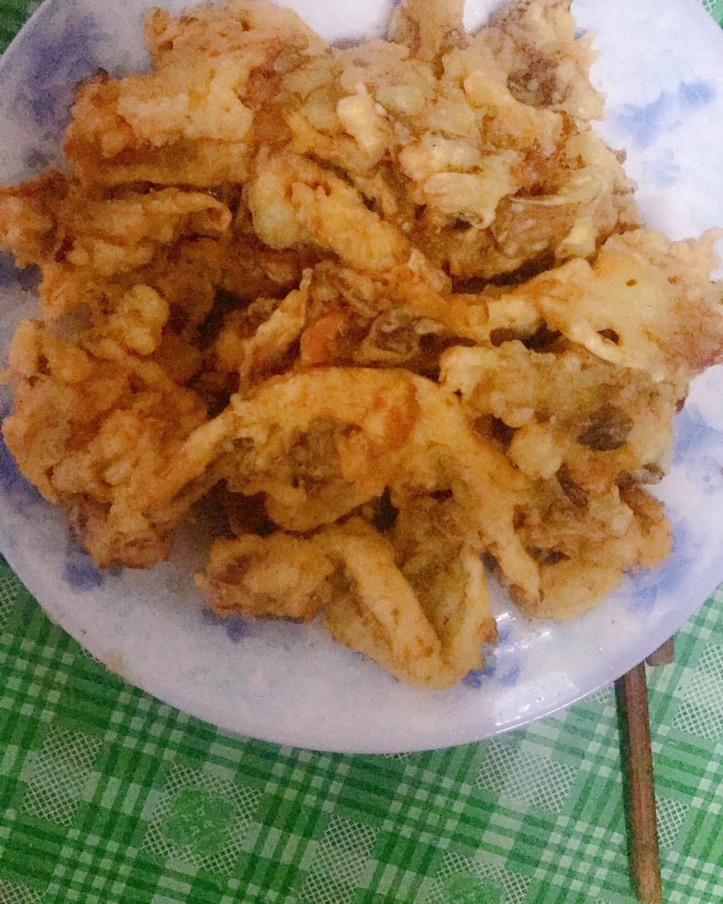 干炸蘑菇最家常做法 外酥里嫩鲜香可口 撒上椒盐竟然能吃出肉味