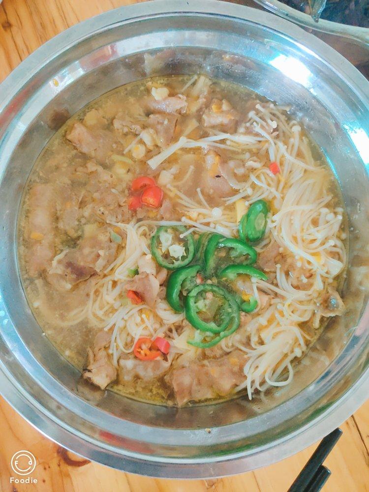 酸汤肥牛