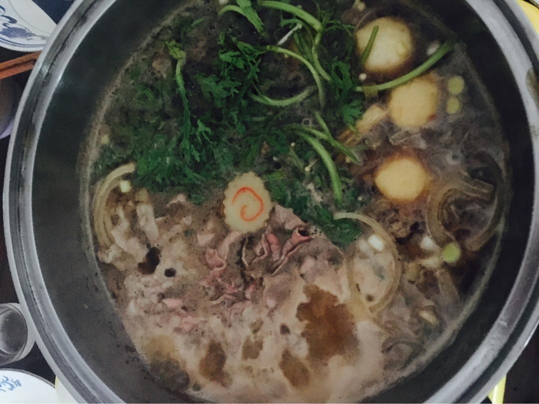 寿喜烧（日式牛肉火锅）