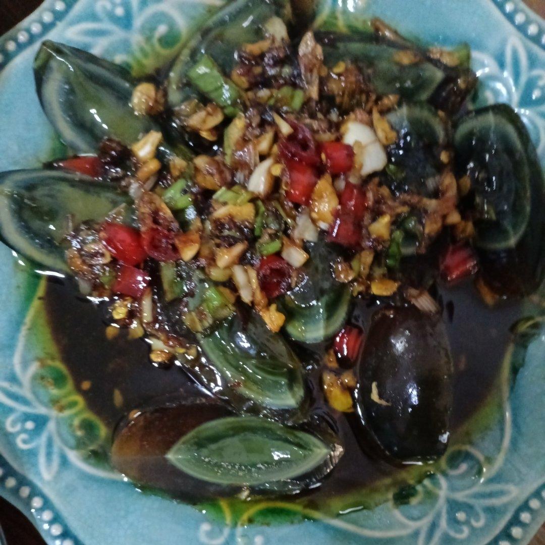 凉拌皮蛋