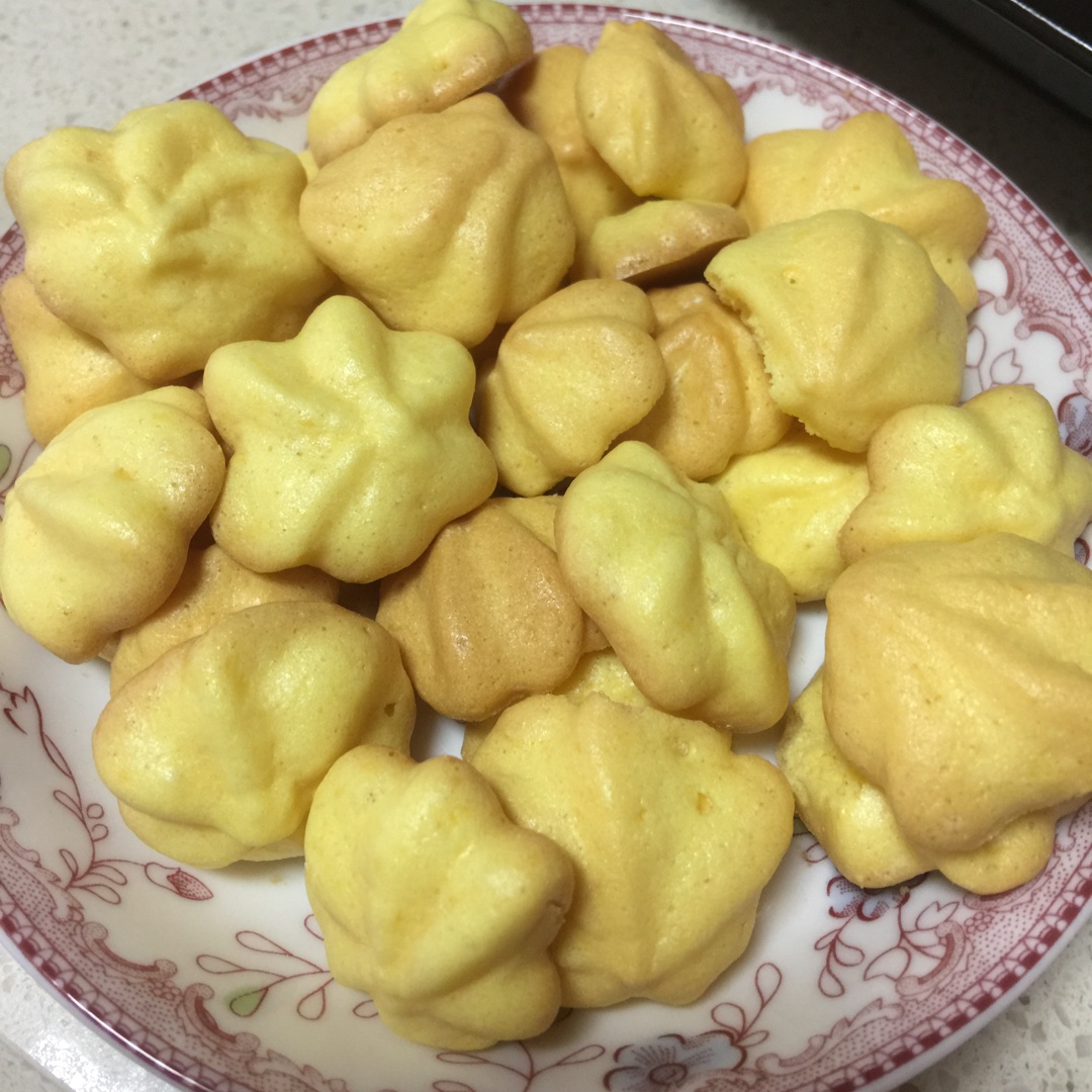 酥脆蛋香小饼干