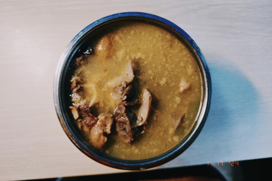 清炖🐂牛尾骨汤🍲