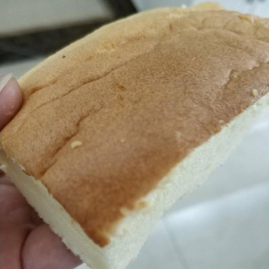 【视频食谱】Duang！古早蛋糕