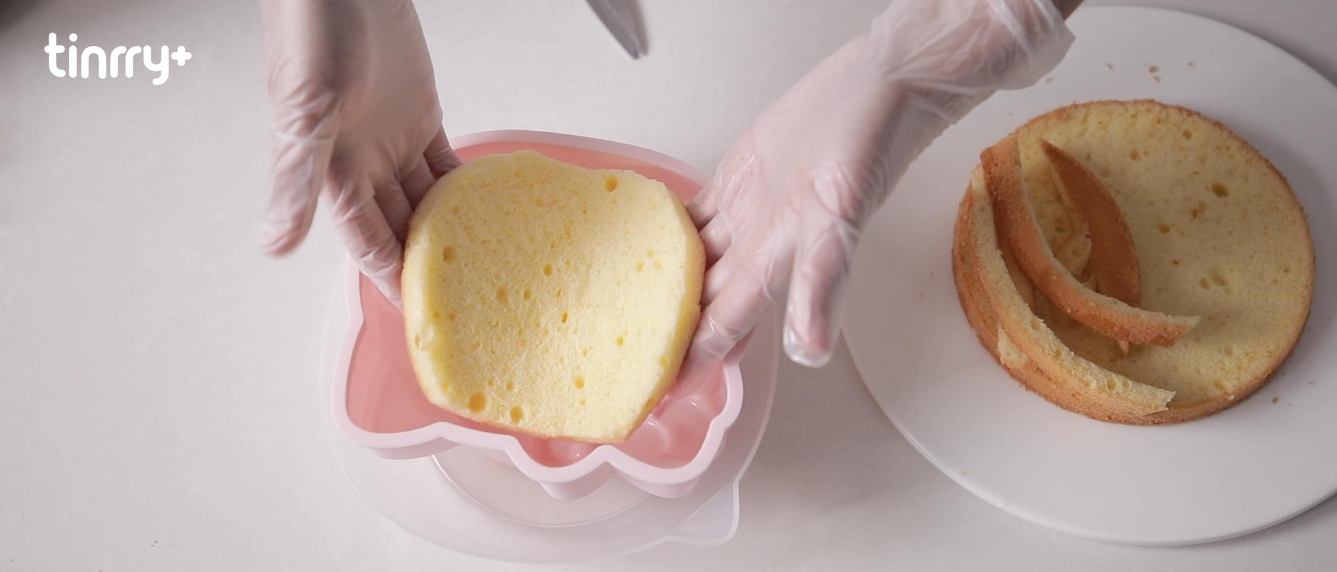 《Tinrry+》超顺滑奶香浓郁的Kitty酸奶芝士慕斯蛋糕的做法 步骤8