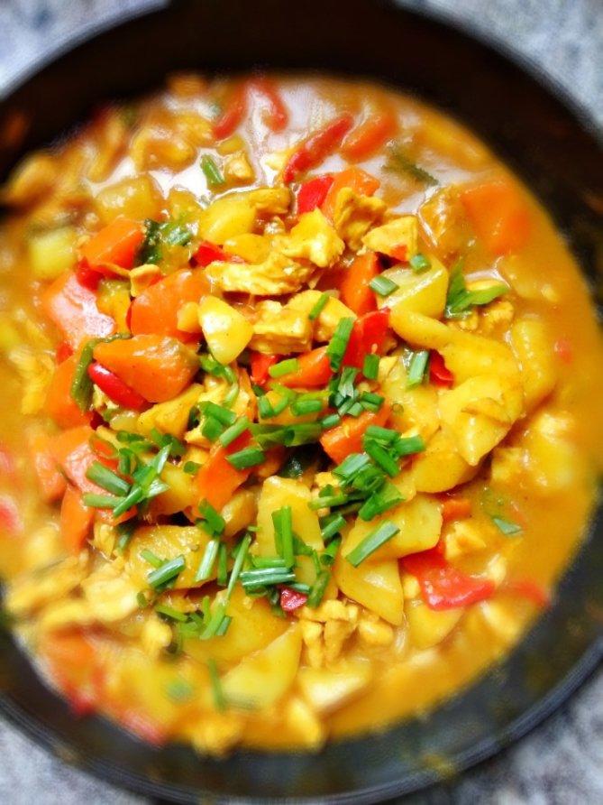 咖喱土豆胡萝卜鸡胸肉