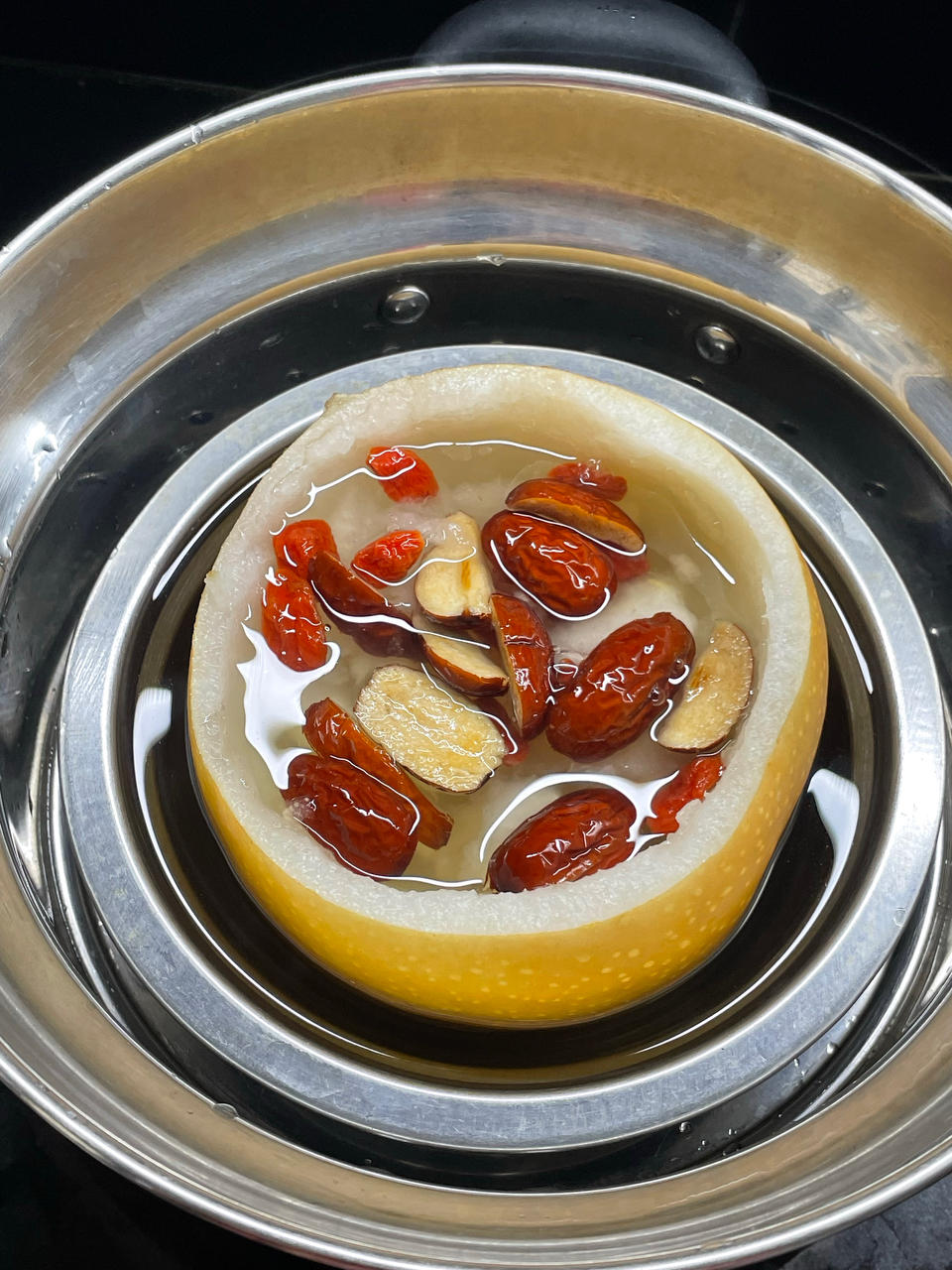 冰糖炖雪梨(化痰止咳)