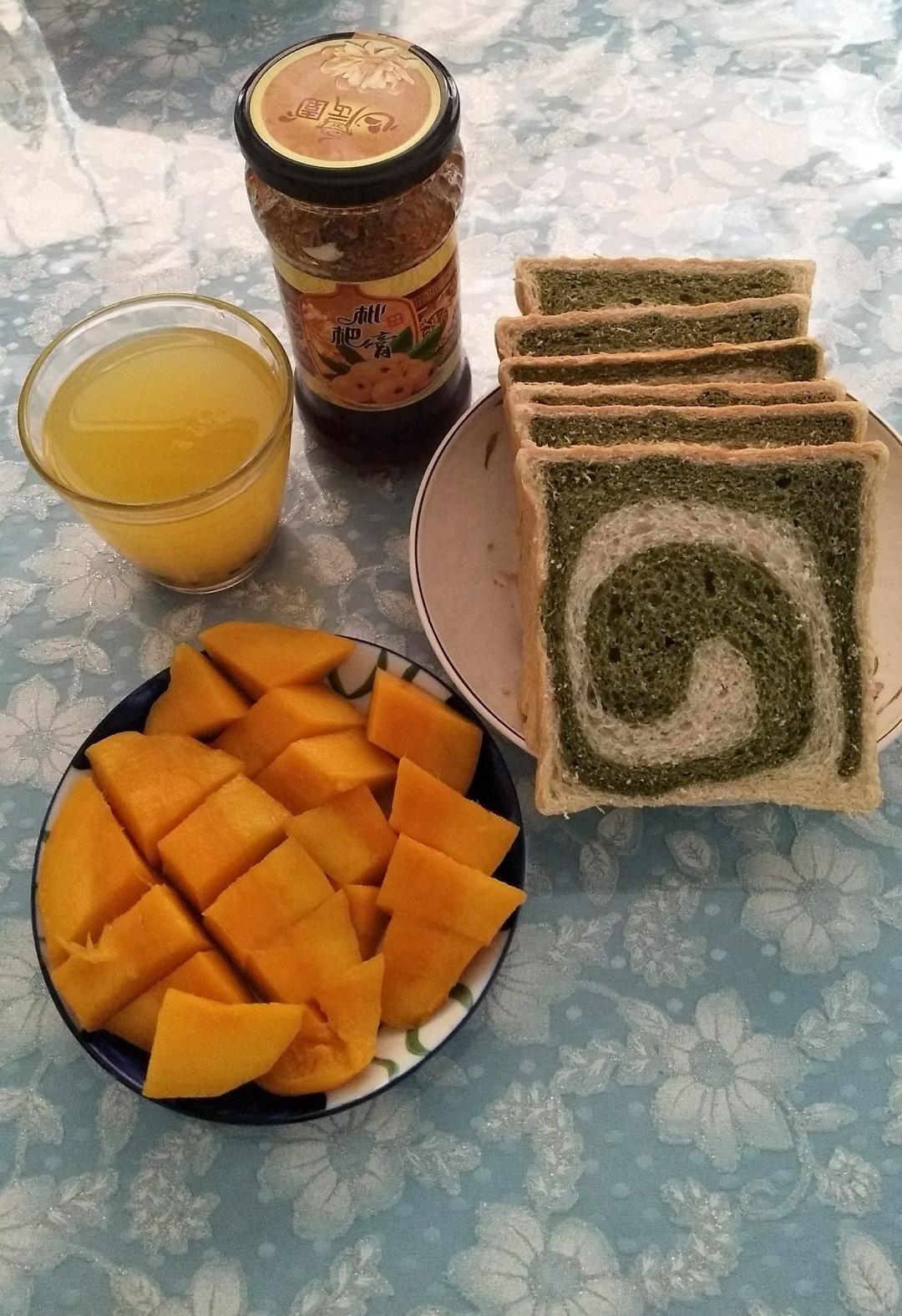 抹茶蜜豆吐司