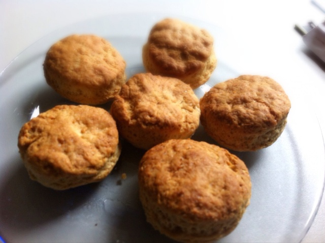 极简奶油松饼/Cream Biscuits（scones）