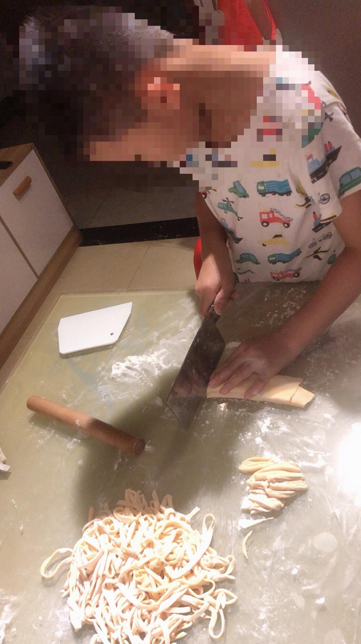 手工擀面条（新手必备）
