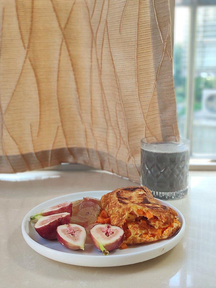 蛋抱单身吐司三明治【健康一手握】