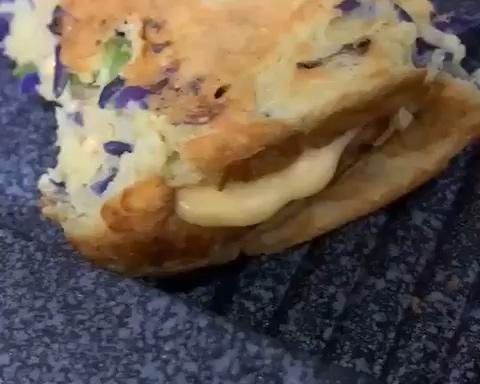生酮芝士蔬菜鸡蛋饼的做法