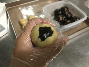 广式纯红枣核桃月饼（自制纯枣泥馅，馅不添加糖）的做法 步骤24