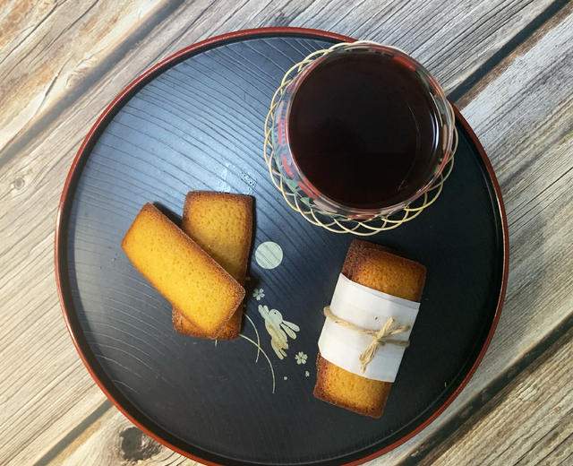 费南雪--充满杏仁香味的法式糕点的做法