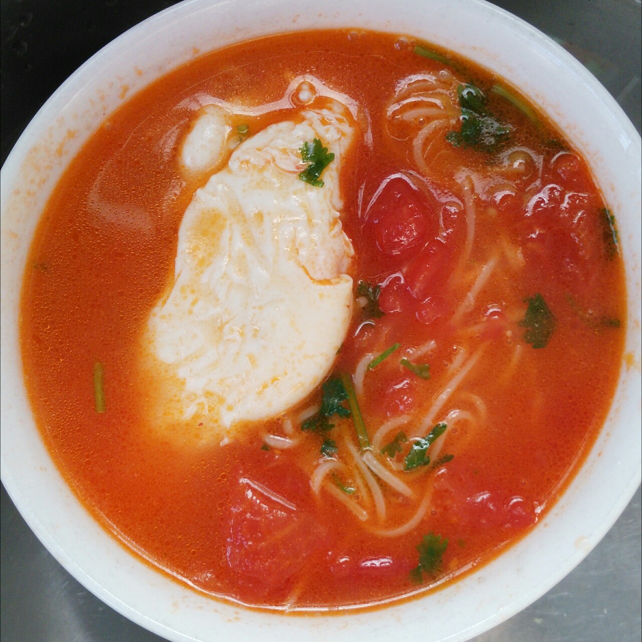 简单早饭西红柿鸡蛋挂面