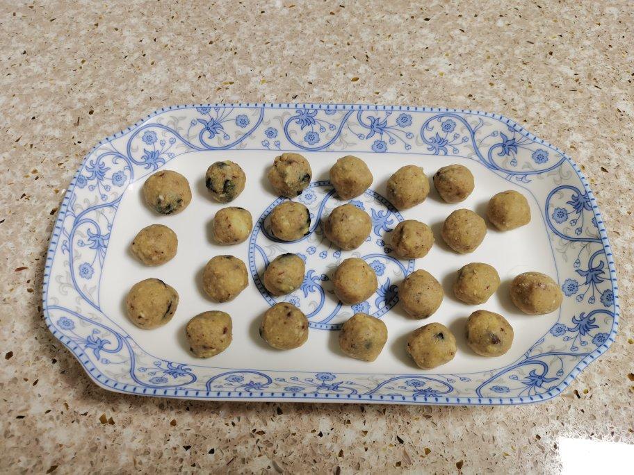 【桥桥妈】摇元宵 自制滚元宵的窍门竟然是个球