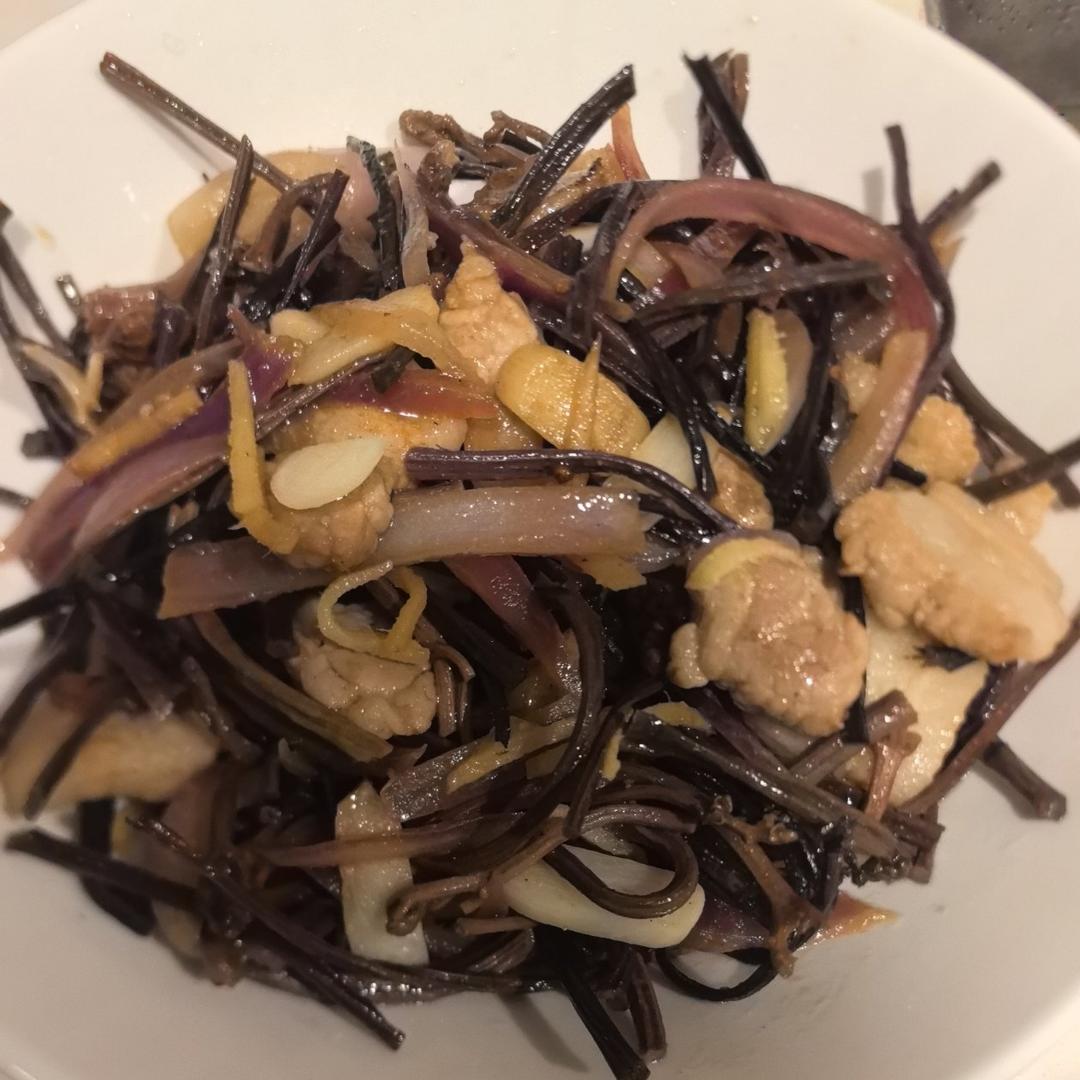 蕨菜炒肉