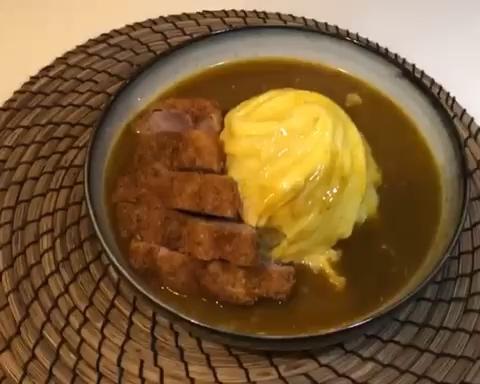 厚切猪排蛋包饭