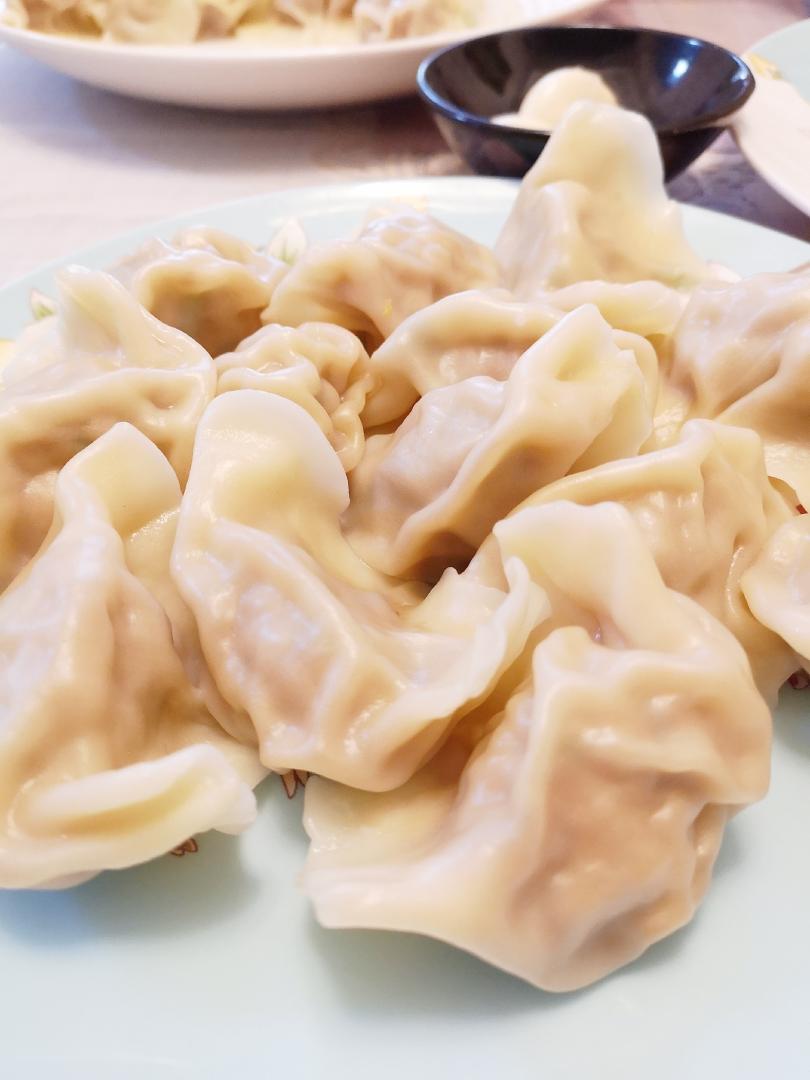 酸菜猪肉水饺(附下饺子详解参考)