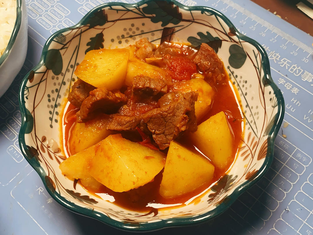 快手西红柿土豆炖牛肉