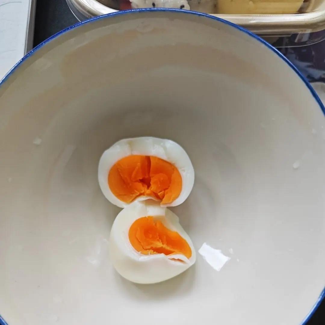 一个菜谱，教你四种不同状态的「白水煮鸡蛋🥚🥚🥚🥚」