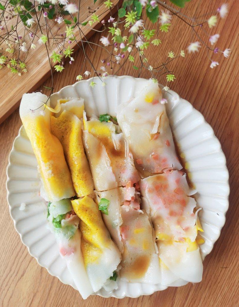 肠粉技术，从  酱汁  到  粉皮  到  蒸制  (网红肠粉一条龙最详细的做法，用此方子开店不是问题)。