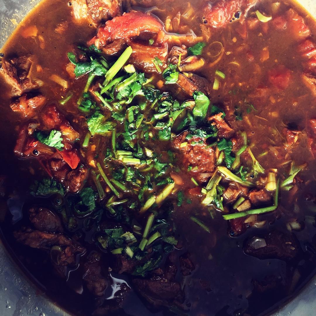 番茄土豆炖牛腩