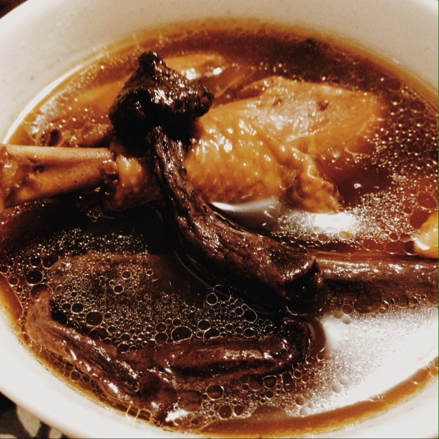 小鸡炖蘑菇