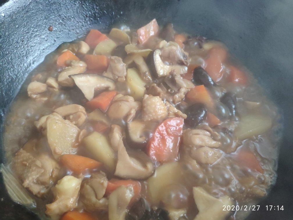 黄焖鸡米饭
