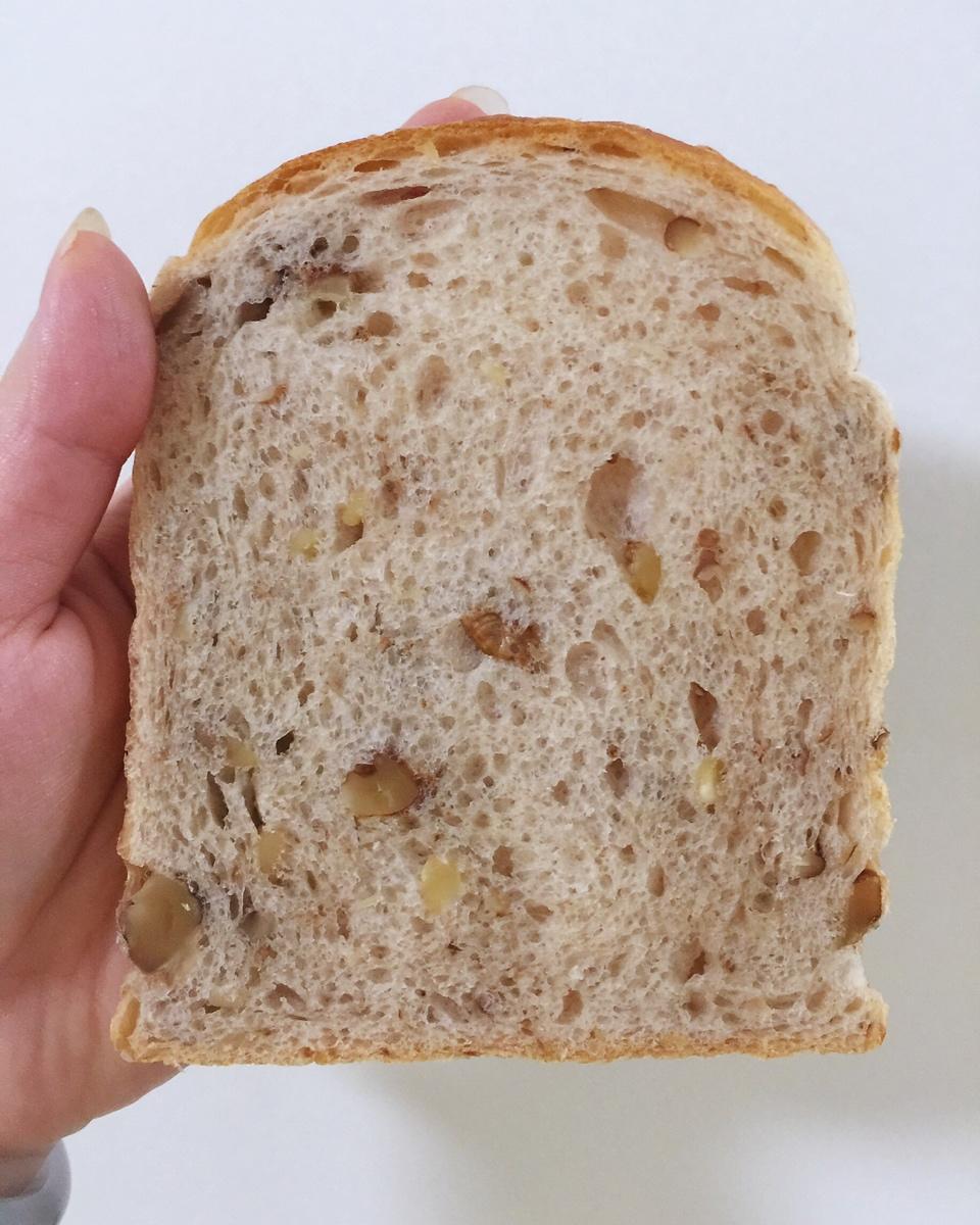 全麦核桃吐司