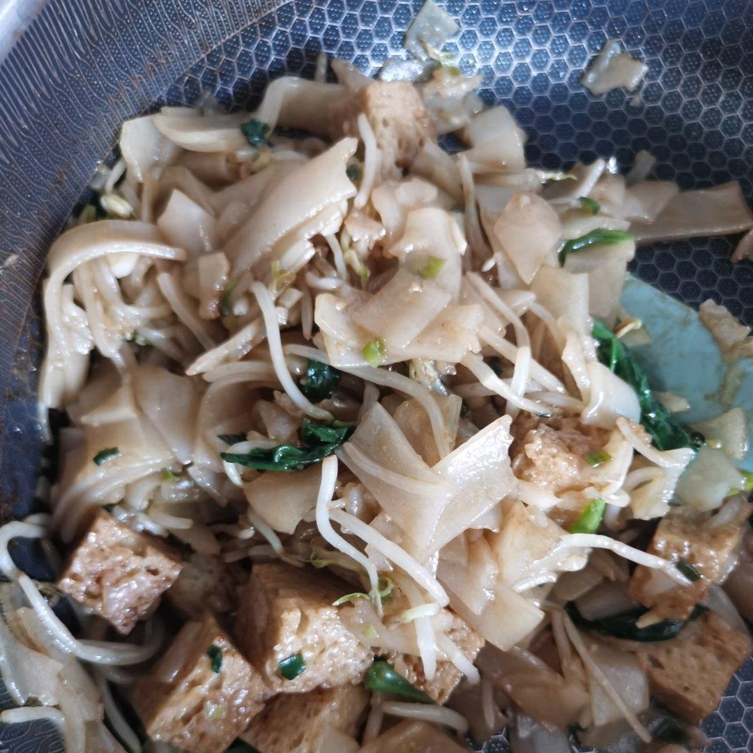 炒凉皮——5分钟完成，好吃又方便❗