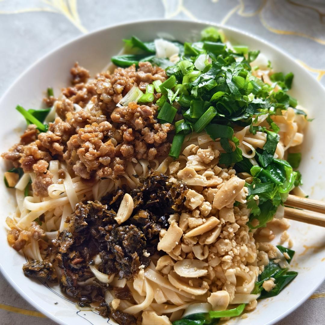 自制正宗【宜宾燃面】，一拌就好吃！