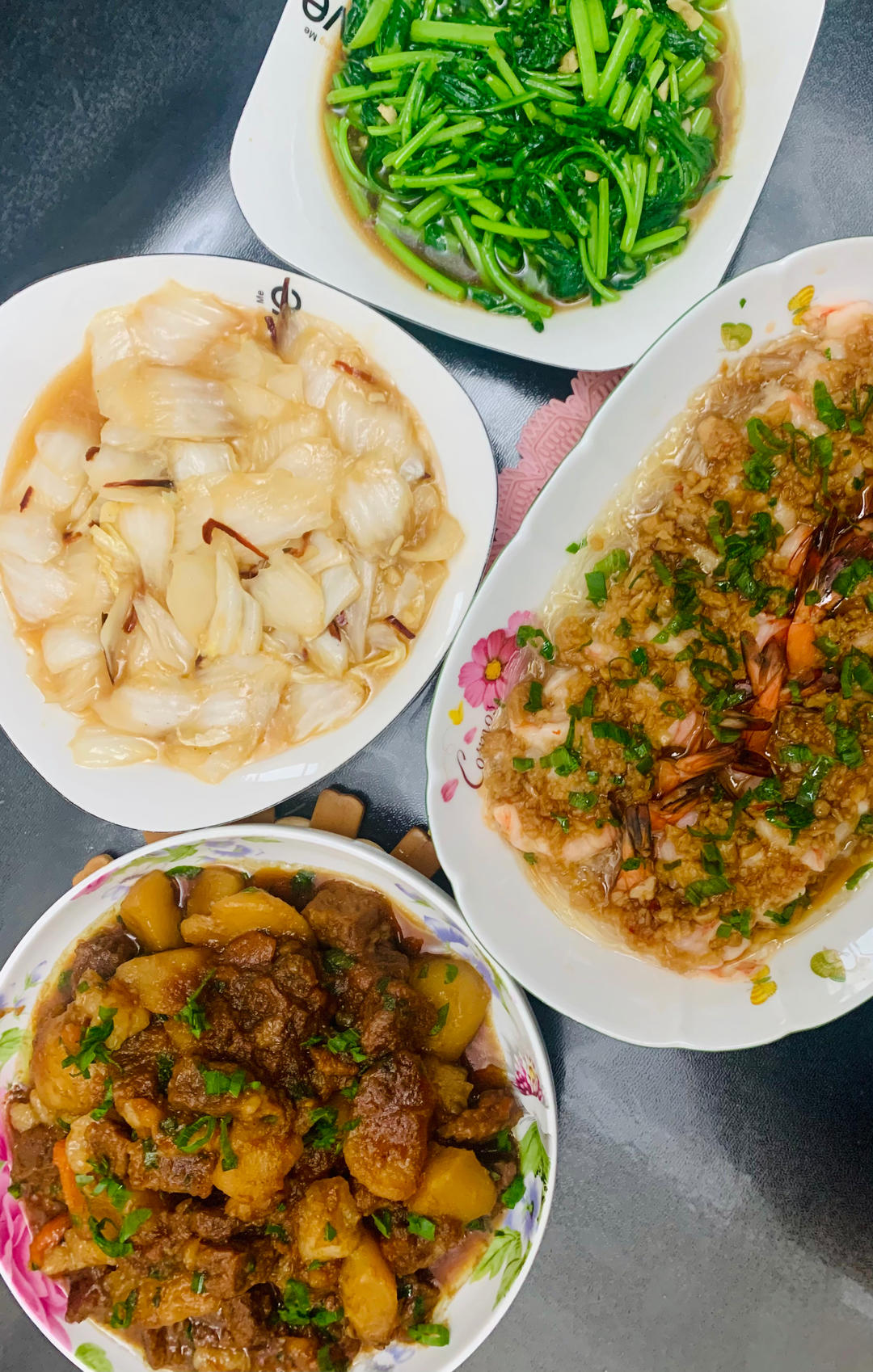 红烧牛肉炖土豆
