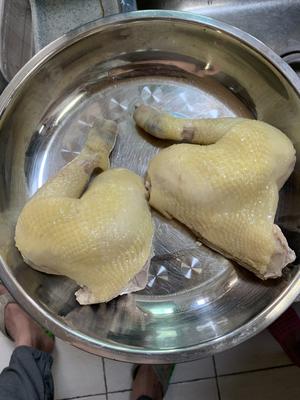 家庭广州白切鸡加客家咸鸡的做法 步骤6