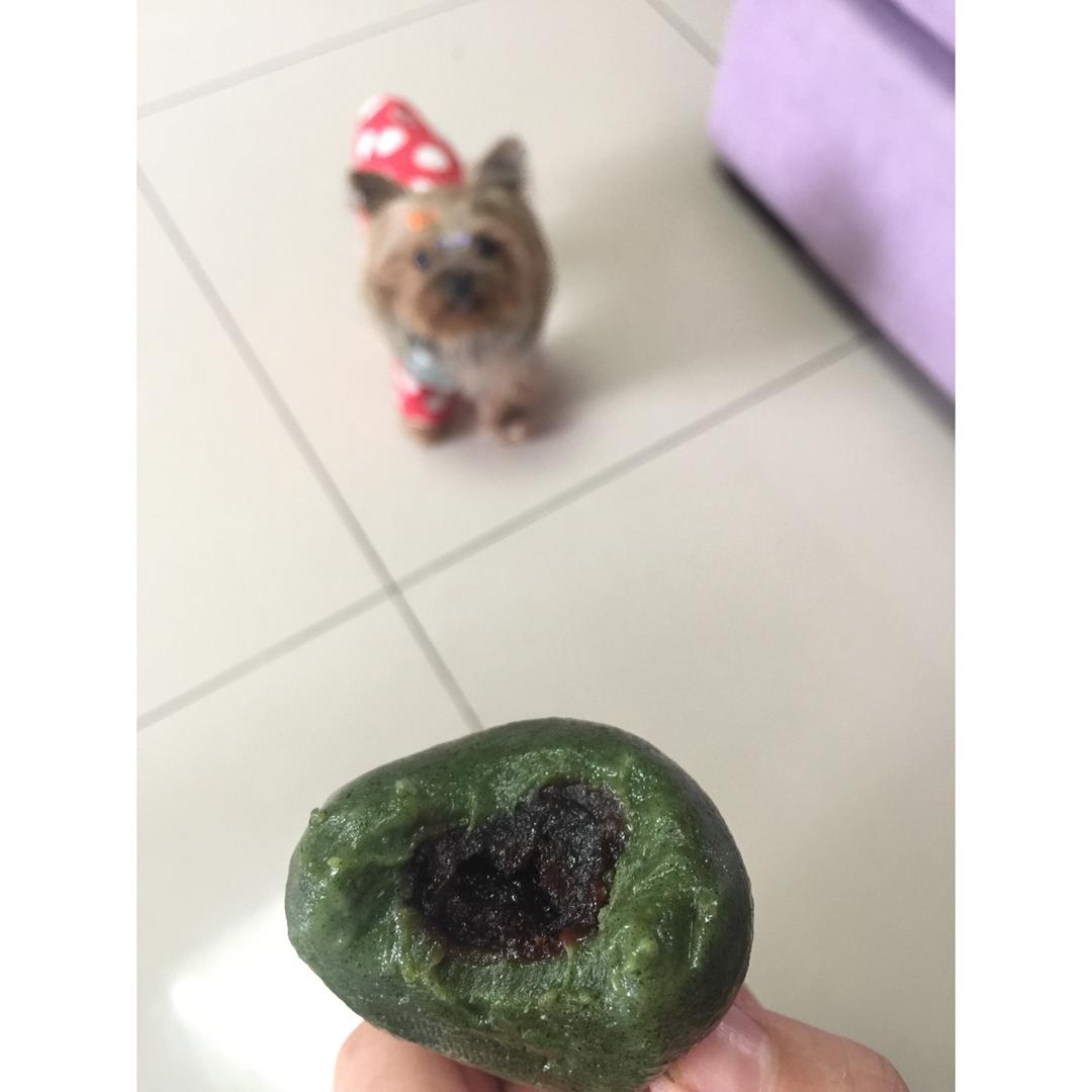 豆沙青团子