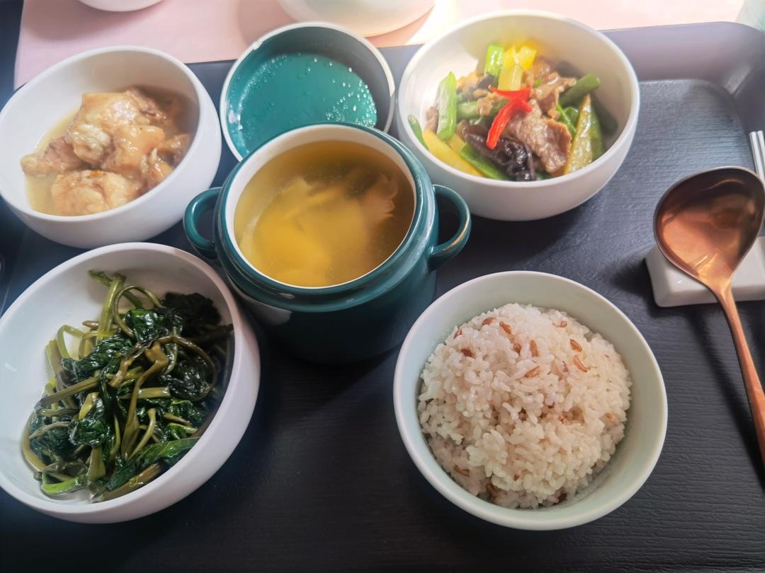 月子餐，孕妇餐