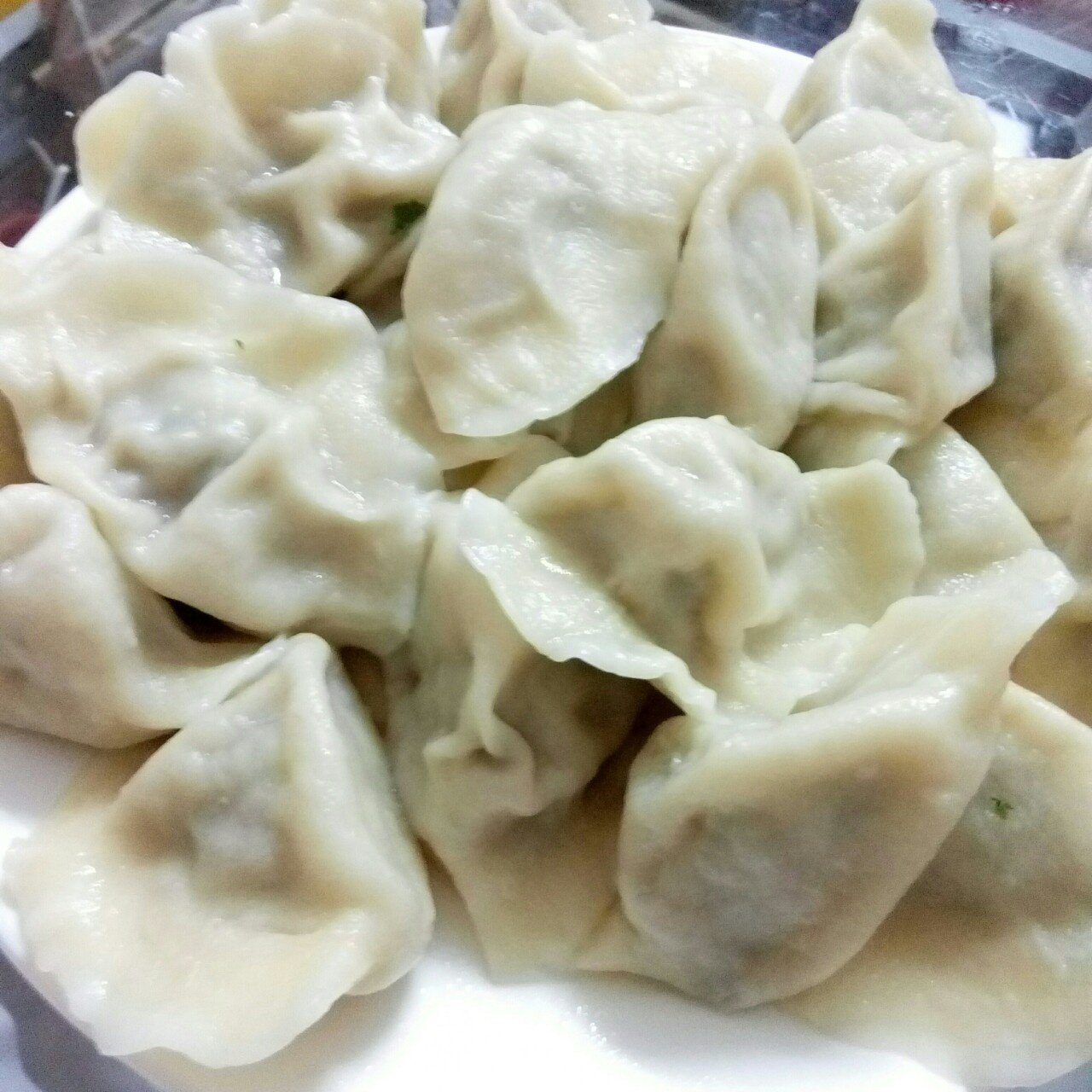 芹菜牛肉水饺